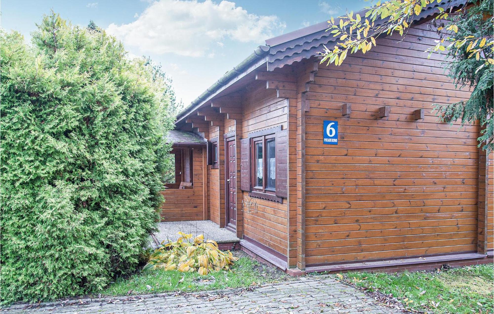Nice Home In Mscice With Kitchen Zewnętrze zdjęcie