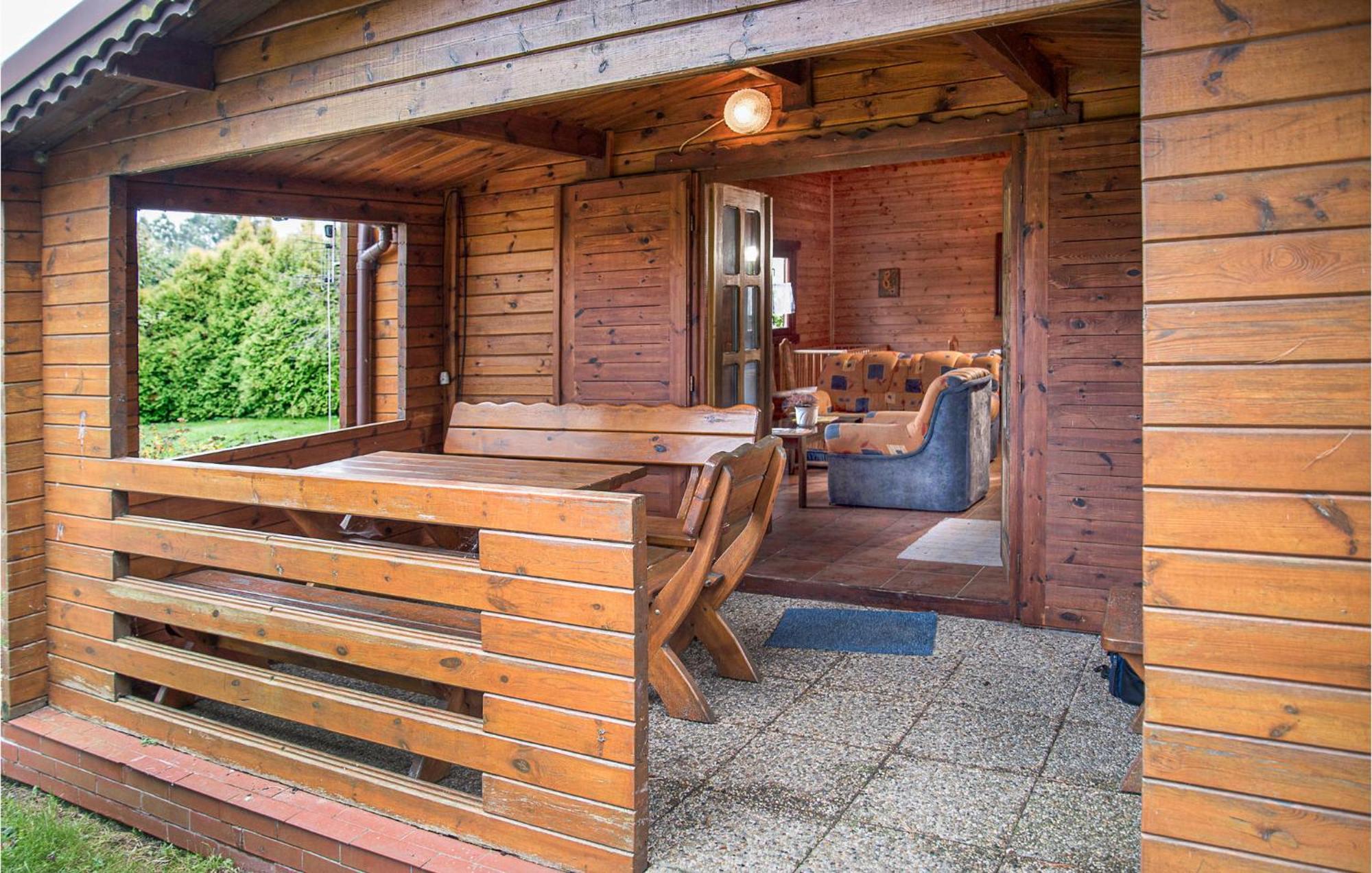 Nice Home In Mscice With Kitchen Zewnętrze zdjęcie