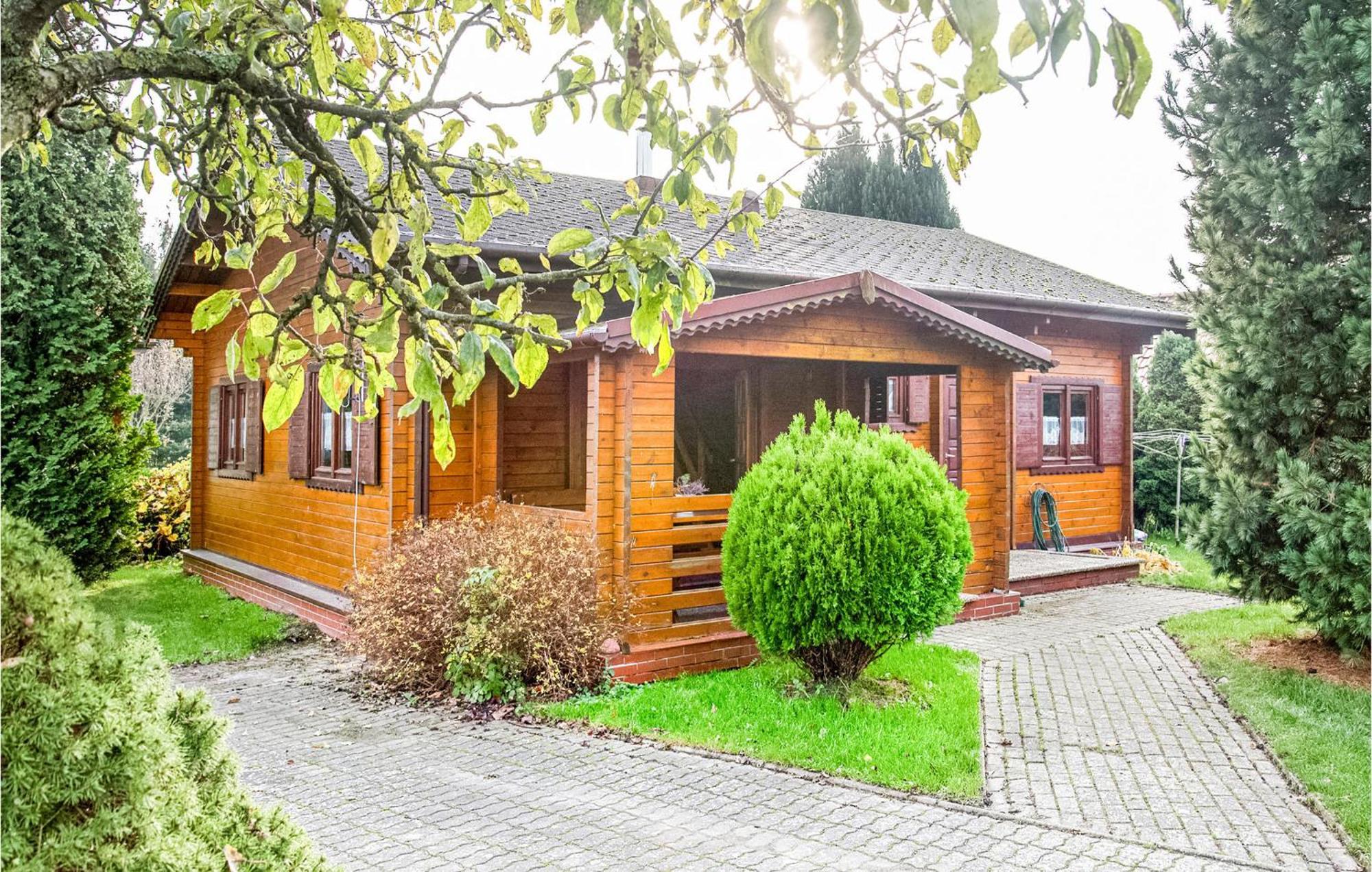 Nice Home In Mscice With Kitchen Zewnętrze zdjęcie