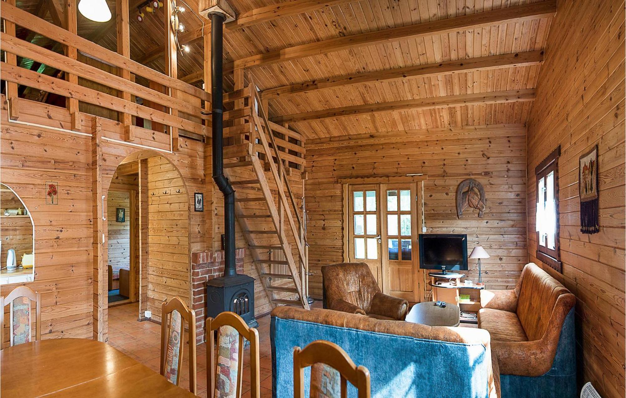 Nice Home In Mscice With Kitchen Zewnętrze zdjęcie